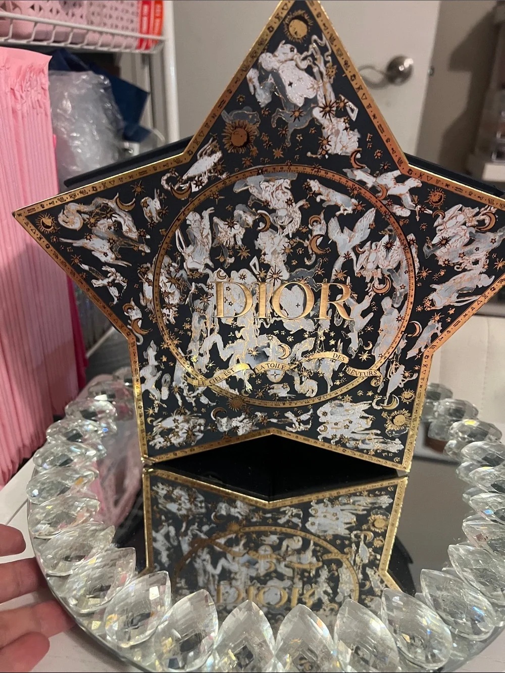 Dior Star-Shaped Box & Harvest Moon Cakes